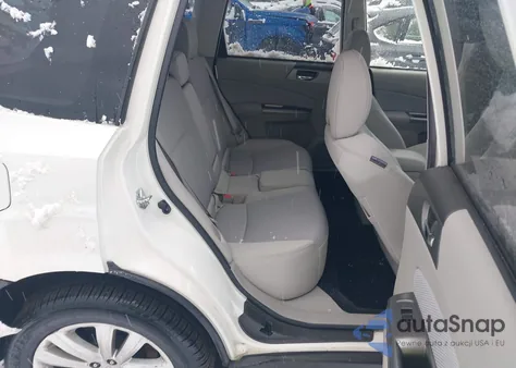 2012 Subaru Forester 2.5X Premium из США, поврежденный, VIN JF2SHADC4CH422503